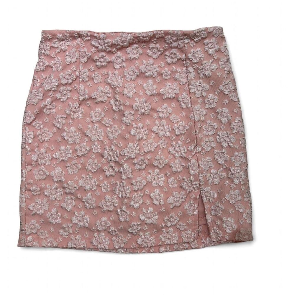 Pink floral mini skirt